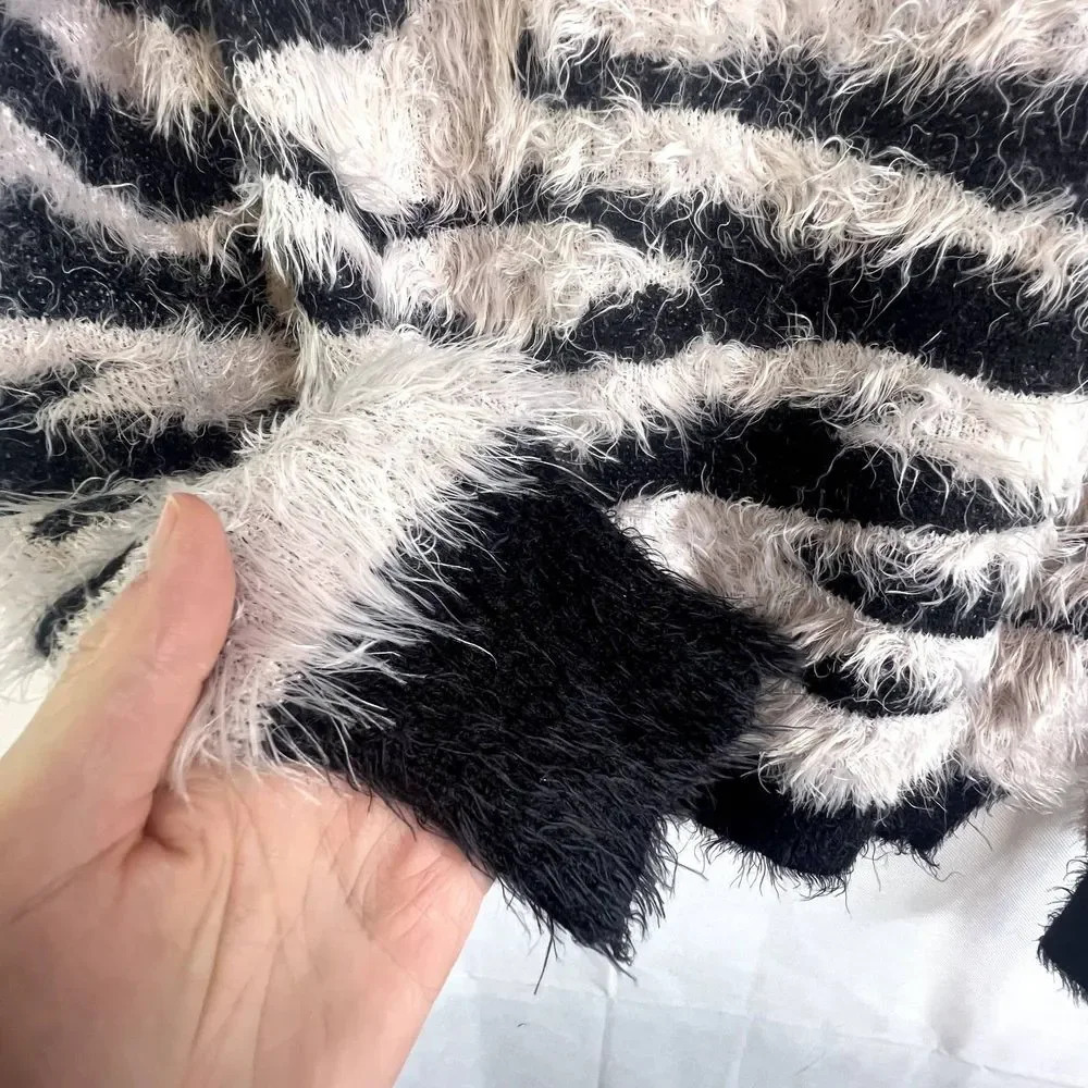 Doe & Rae Fuzzy Zebra Print Sweater Size Small - Picture 5 of 9